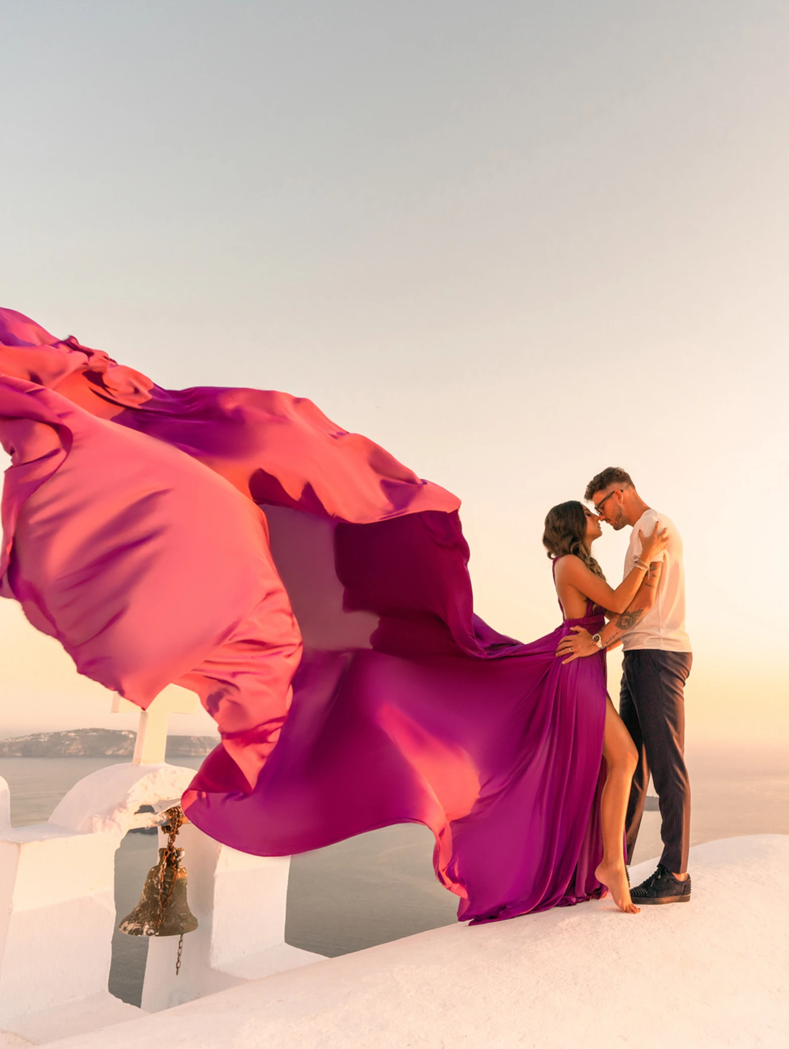 santorini couple photoshoot